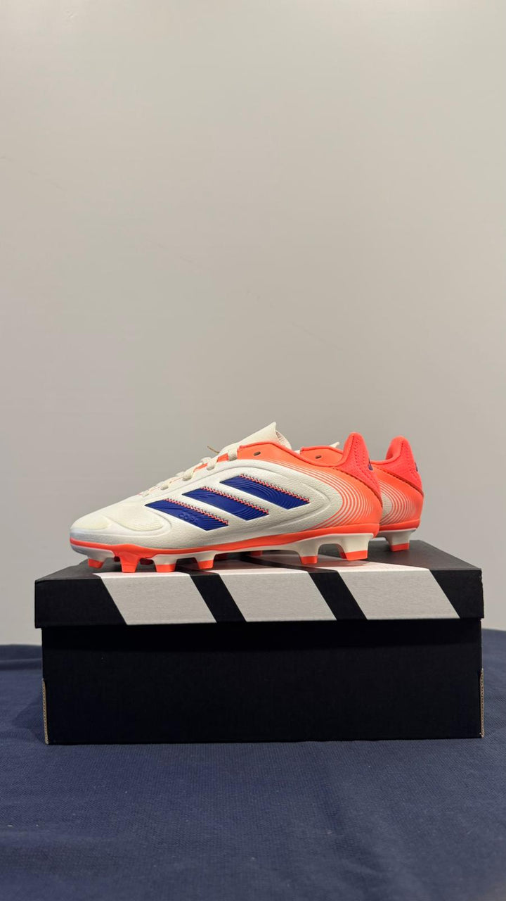 COPA PURE III CLUB FG/MG J