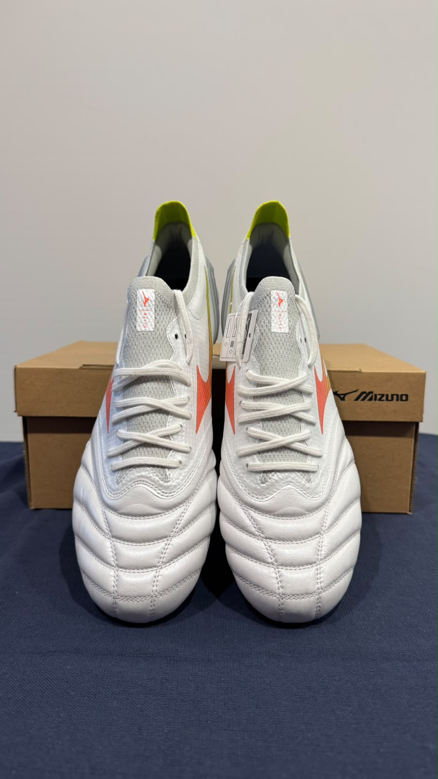 MORELIA NEO V B ELITE MIX